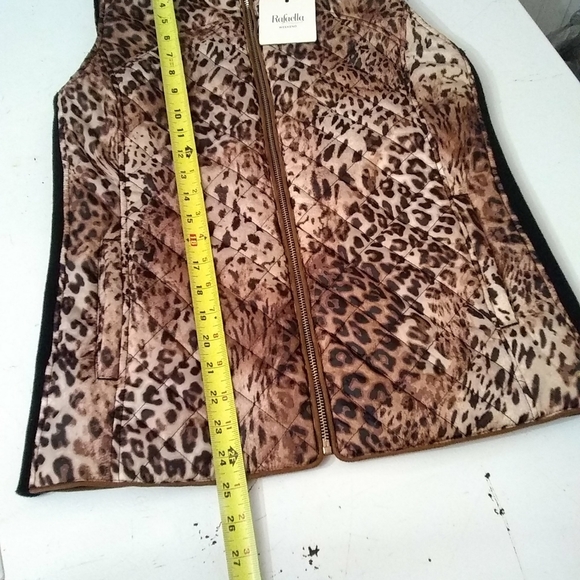 QUILTED Cheetah Lined Vest Size S/Petite - Picture 8 of 9
